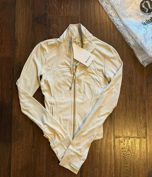 BEIGE JACKET